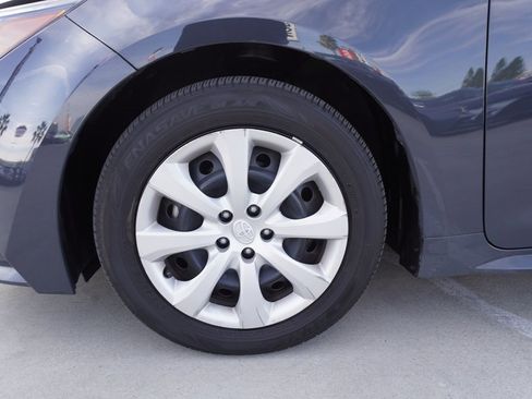 Used 2024 Toyota Corolla LE image 20