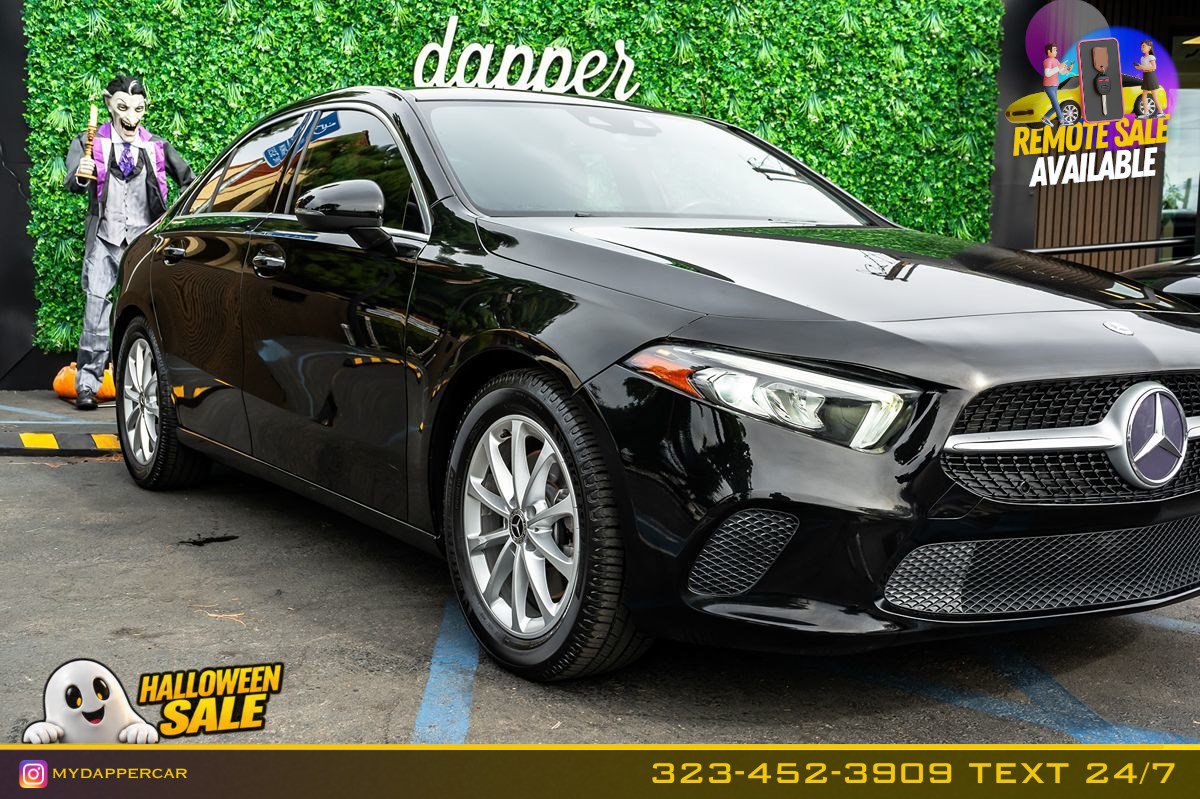 Used 2019 Mercedes-Benz A 220 w/ Premium Package image 4