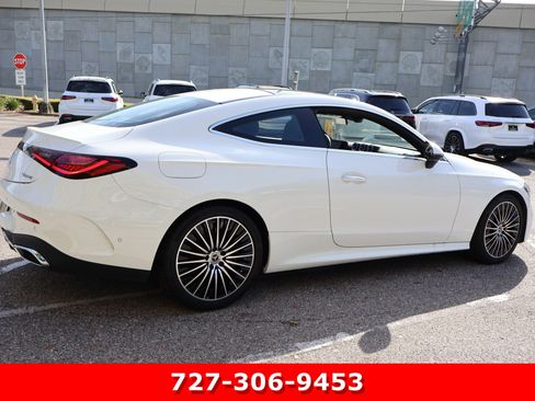 Certified 2025 Mercedes-Benz CLE 300 4MATIC Coupe image 10