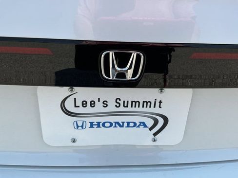 Used 2026 Honda Accord EX-L image 8