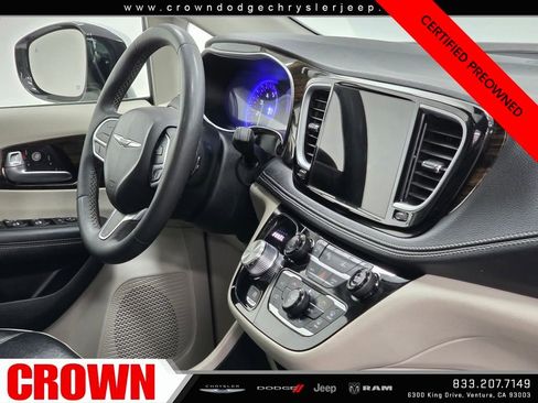 Certified 2023 Chrysler Pacifica Limited image 10