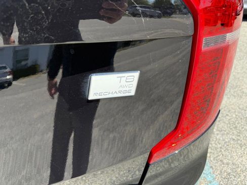 Used 2022 Volvo XC90 T8 Inscription AWD/4WD image 9