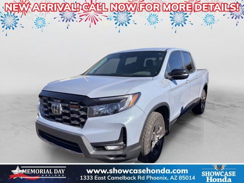 Used 2024 Honda Ridgeline TrailSport image 1