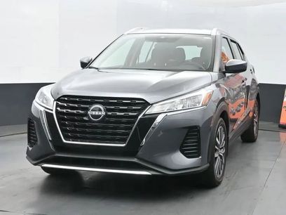 Used 2023 Nissan Kicks SV
