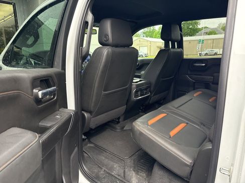 Used 2021 GMC Sierra 1500 AT4 AWD/4WD image 16