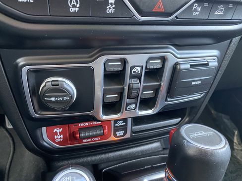 Used 2021 Jeep Gladiator Rubicon image 33