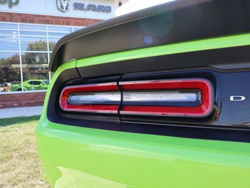 Used 2023 Dodge Challenger SRT Hellcat Widebody image 32