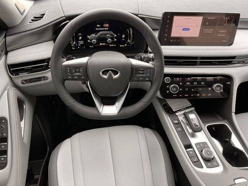 New 2026 INFINITI QX60 Luxe image 10
