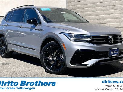 Certified 2023 Volkswagen Tiguan SE R-Line