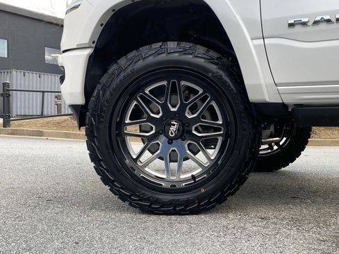 Used 2021 RAM 1500 Limited image 17