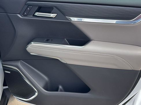 New 2026 GMC Acadia Elevation w/ Elevation Premium Package image 23