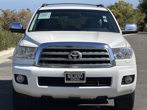 Used 2016 Toyota Sequoia Platinum AWD/4WD image 9