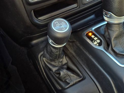 Used 2023 Jeep Wrangler Unlimited image 29