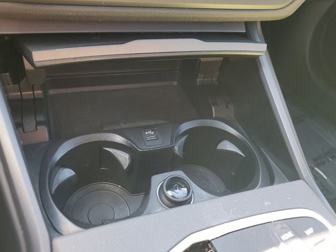 Used 2023 BMW 230i Coupe image 28