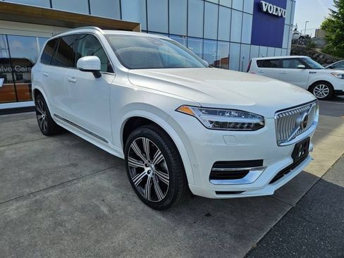 Certified 2024 Volvo XC90 T8 Plus w/ Protection Package Premier AWD/4WD image 3