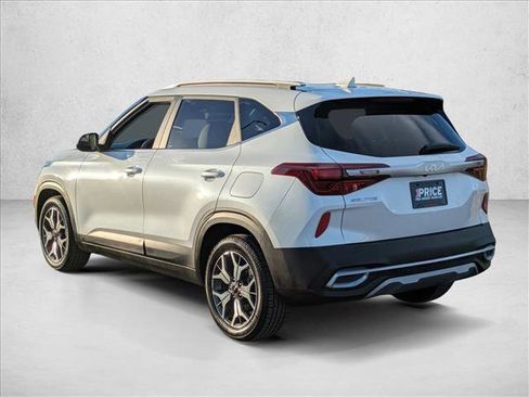 Used 2022 Kia Seltos EX image 7