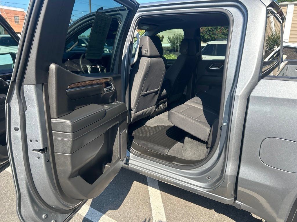 Used 2023 GMC Sierra 1500 Elevation AWD/4WD image 26