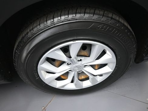 Certified 2023 Honda CR-V LX image 12