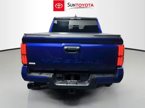 Used 2025 Toyota Tacoma SR5 RWD image 5