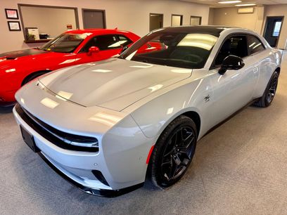 New 2024 Dodge Charger R/T w/ Plus Group