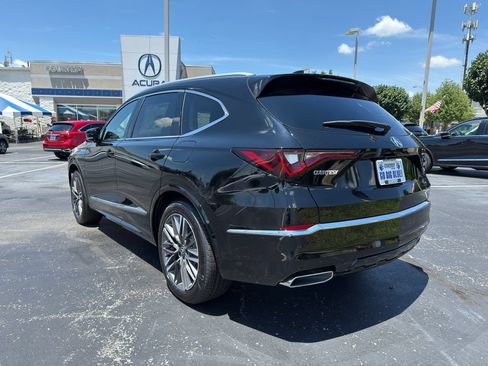 New 2026 Acura MDX w/ Advance Package AWD/4WD image 3
