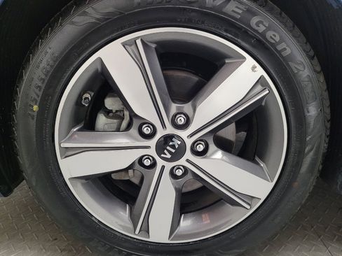 Used 2018 Kia Forte S w/ S Technology Plus Package FWD image 31