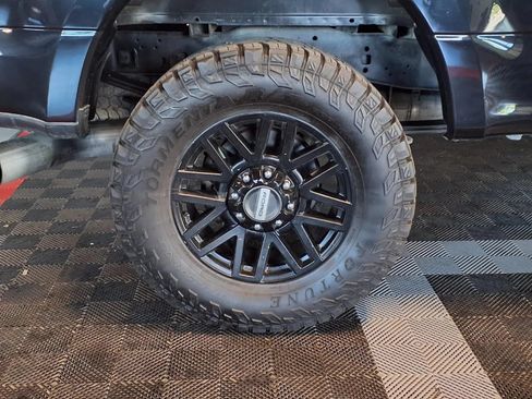 Used 2019 Ford F250 Lariat w/ Lariat Value Package AWD/4WD image 8