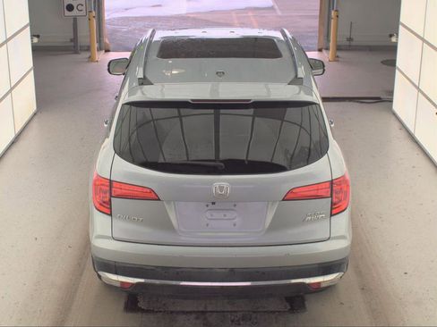 Used 2017 Honda Pilot Elite image 8