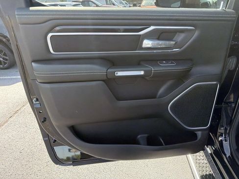 Used 2021 RAM 1500 Laramie w/ Sport Appearance Package AWD/4WD image 14