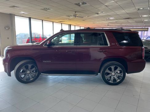 Used 2016 GMC Yukon SLT w/ HD Trailering Package image 4