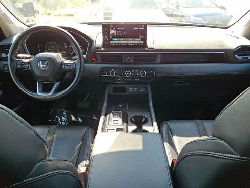 Used 2024 Honda Pilot EX-L image 10