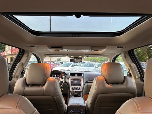Used 2014 GMC Acadia Denali AWD/4WD image 23