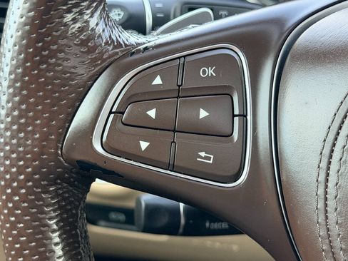 Used 2019 Mercedes-Benz GLS 550 4MATIC image 38