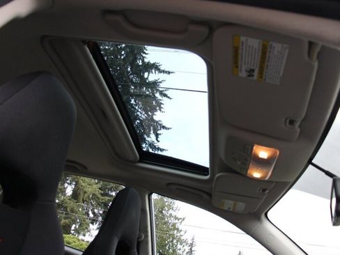 Used 2009 Subaru Impreza WRX Premium image 9