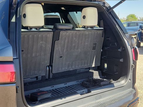 Used 2023 Toyota Sequoia Capstone AWD/4WD image 8