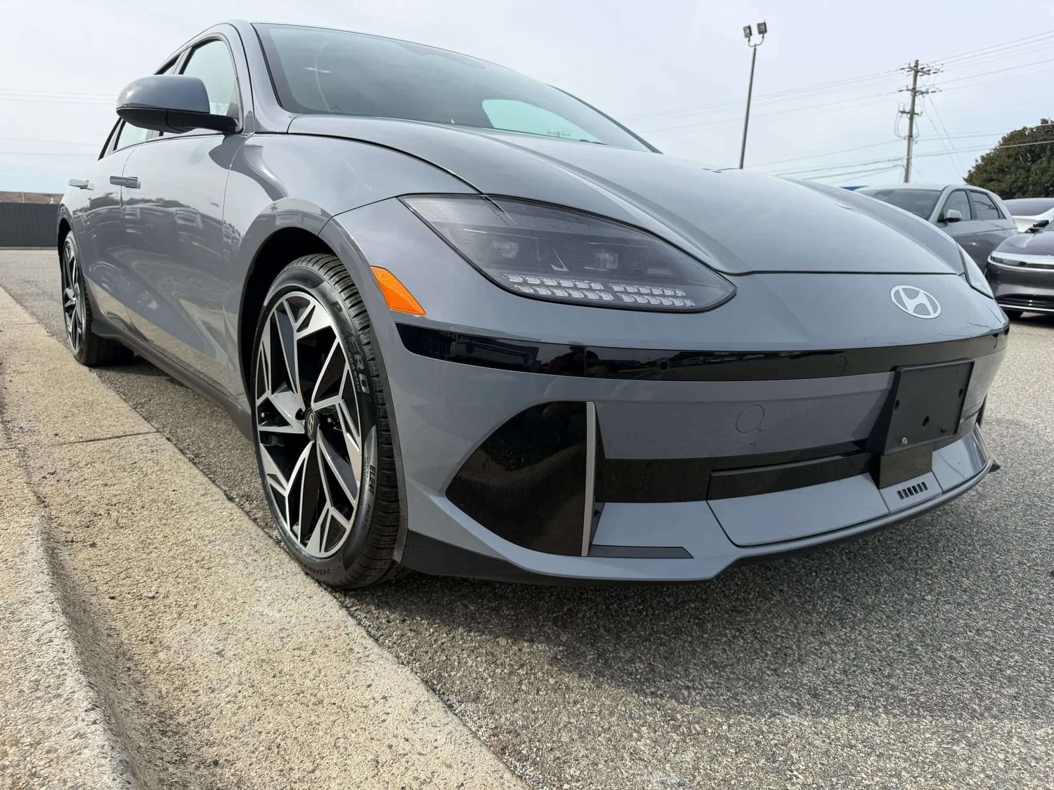 Used 2023 Hyundai Ioniq 6 SEL AWD/4WD image 25