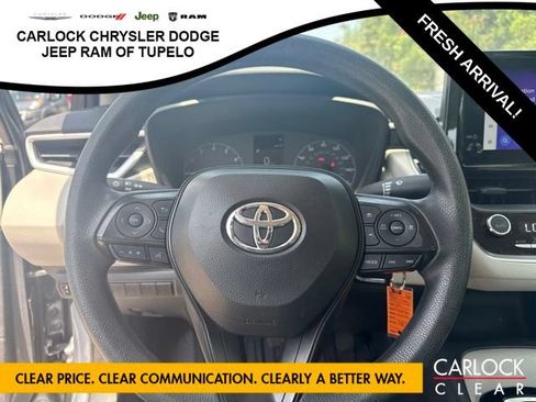 Used 2024 Toyota Corolla LE FWD image 16