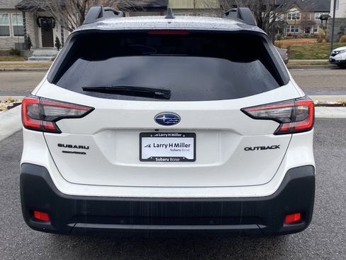 Used 2023 Subaru Outback Onyx Edition image 5