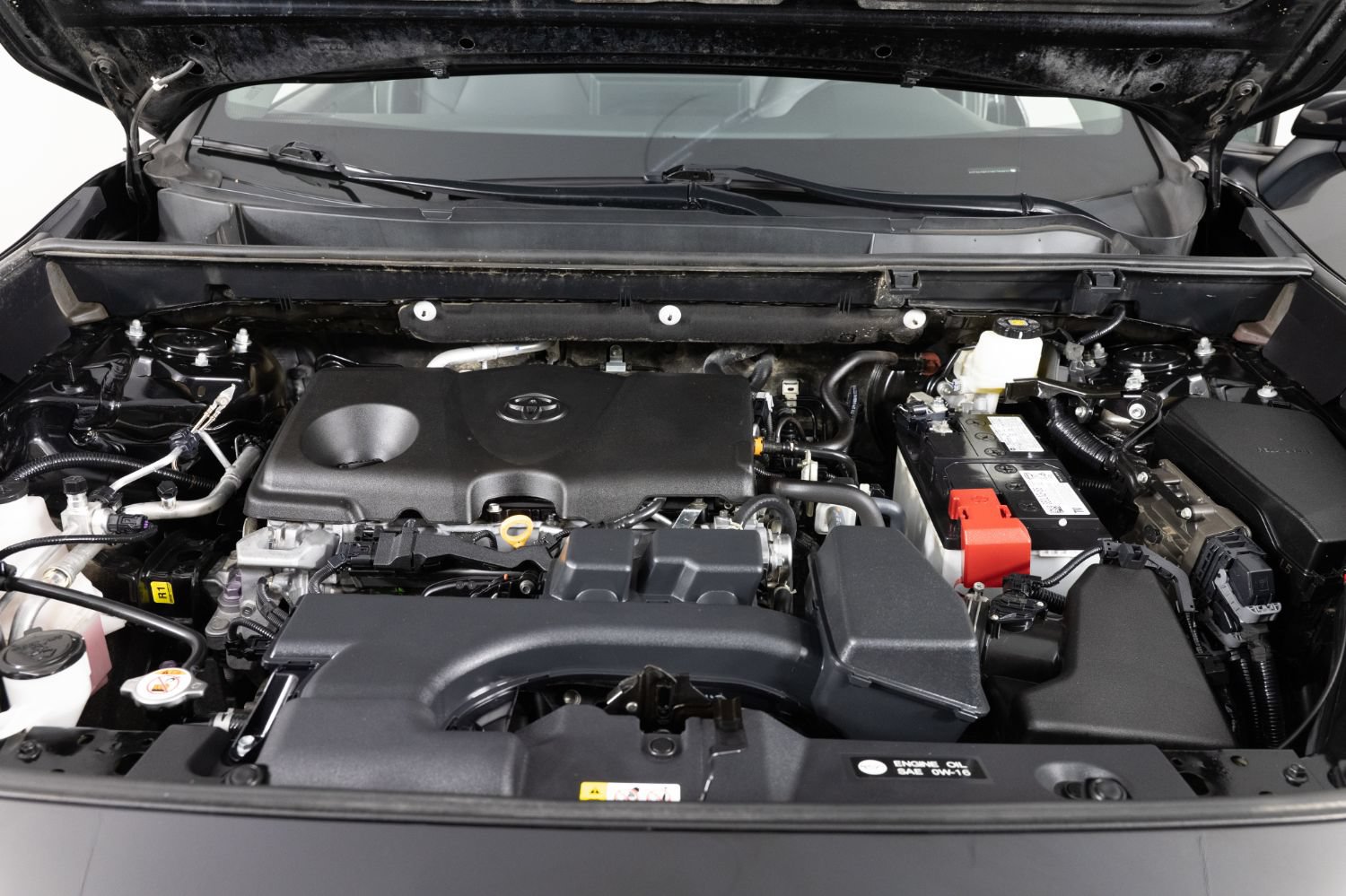 Used 2022 Toyota RAV4 XLE Premium AWD/4WD image 41