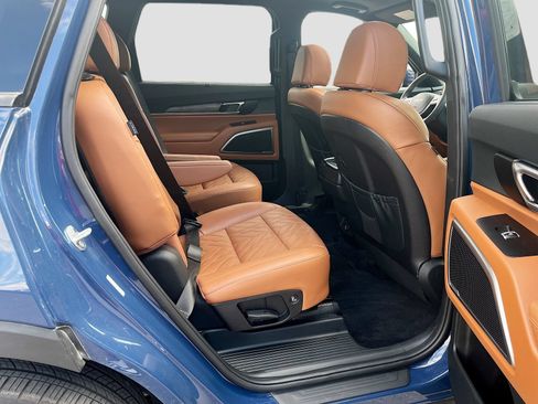 Used 2025 Kia Telluride EX X-Line AWD/4WD image 30