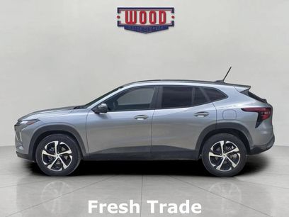 Used 2025 Chevrolet Trax RS w/ Sunroof Package