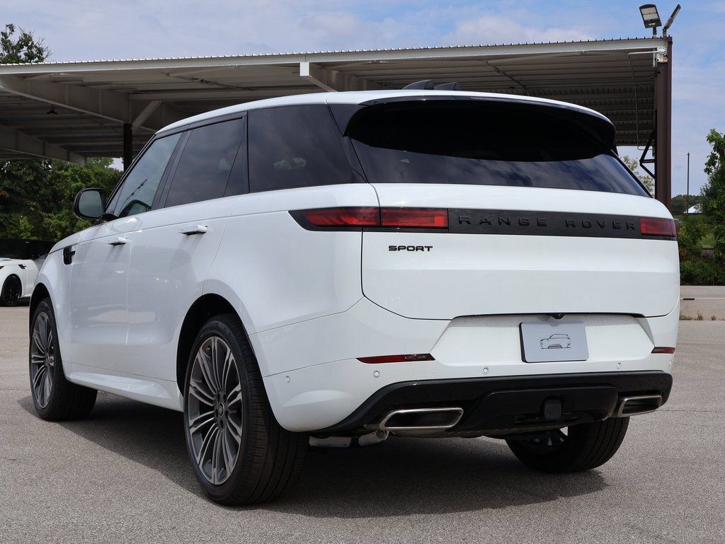 New 2025 Land Rover Range Rover Sport Dynamic SE AWD/4WD image 7