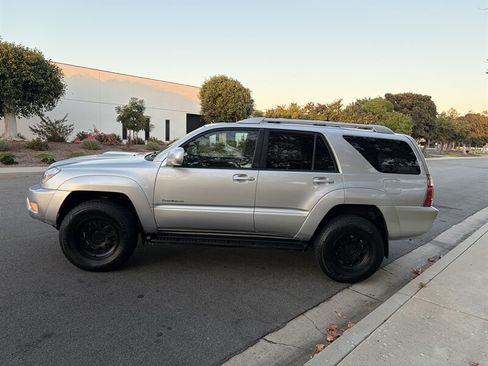 Used 2005 Toyota 4Runner Sport RWD image 9