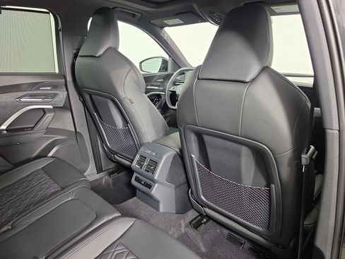 New 2026 Audi SQ5 Premium Plus AWD/4WD image 39