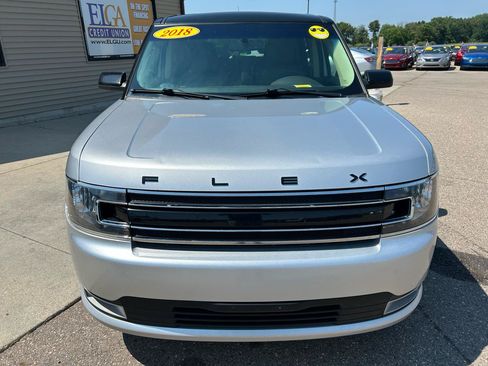 Used 2018 Ford Flex SEL w/ Equipment Group 202A AWD/4WD image 2