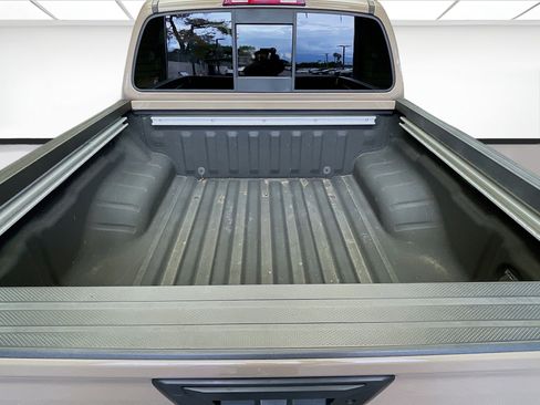 Used 2022 Nissan Frontier PRO-4X w/ Pro-4X Premium Package image 21