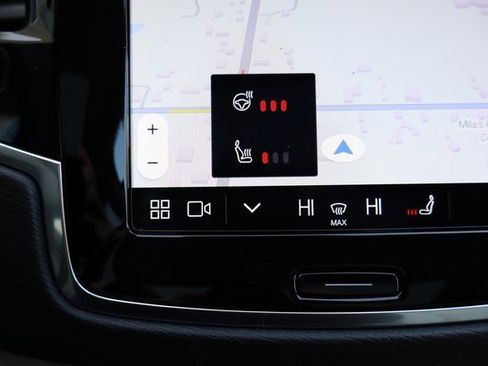 Used 2025 Volvo XC90 B6 Plus w/ Protection Package Premier image 9