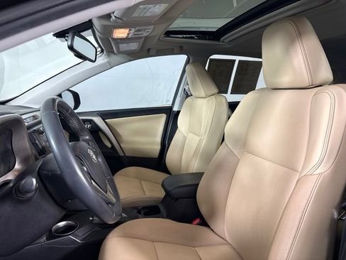 Used 2014 Toyota RAV4 Limited FWD image 5