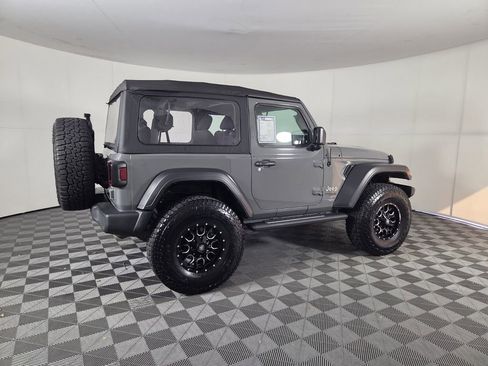 Certified 2019 Jeep Wrangler Sport AWD/4WD image 5