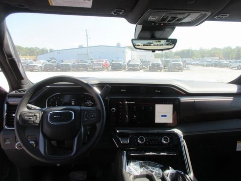 New 2026 GMC Sierra 3500 Denali Ultimate image 17